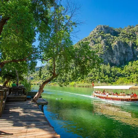 Derya Paradise Apartment *